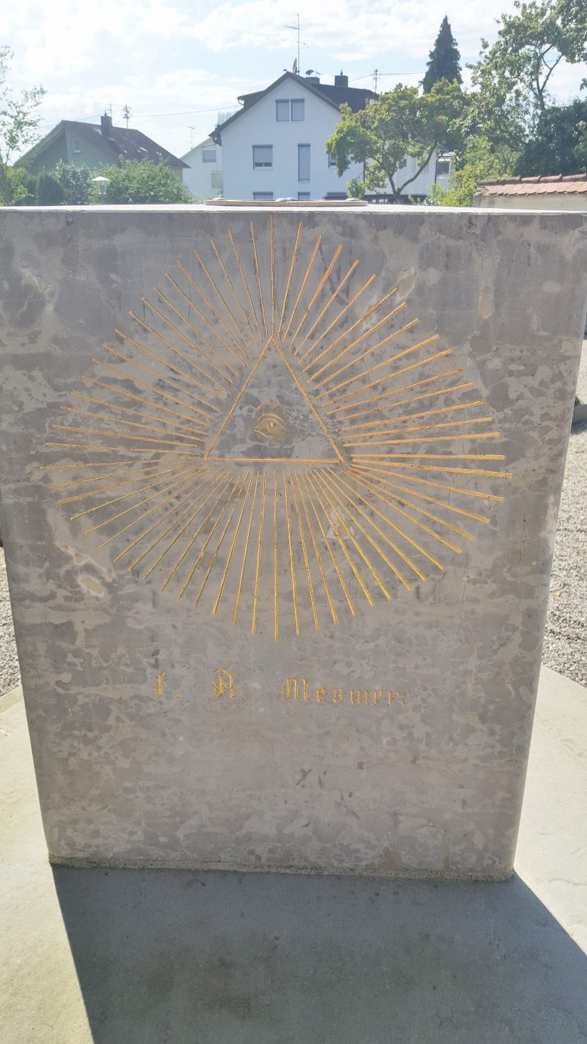 Franz Mesmer's tomb, Meersburg (by Michele Riva) - 04.jpg